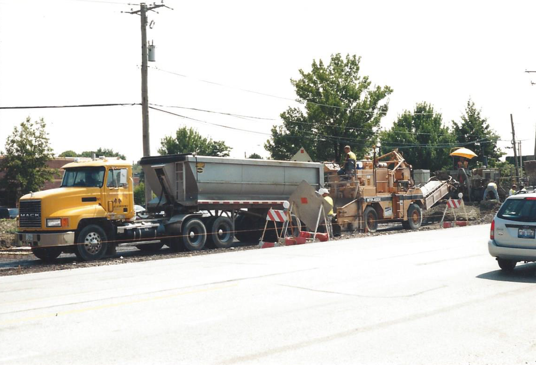 aggregate trucking icon
